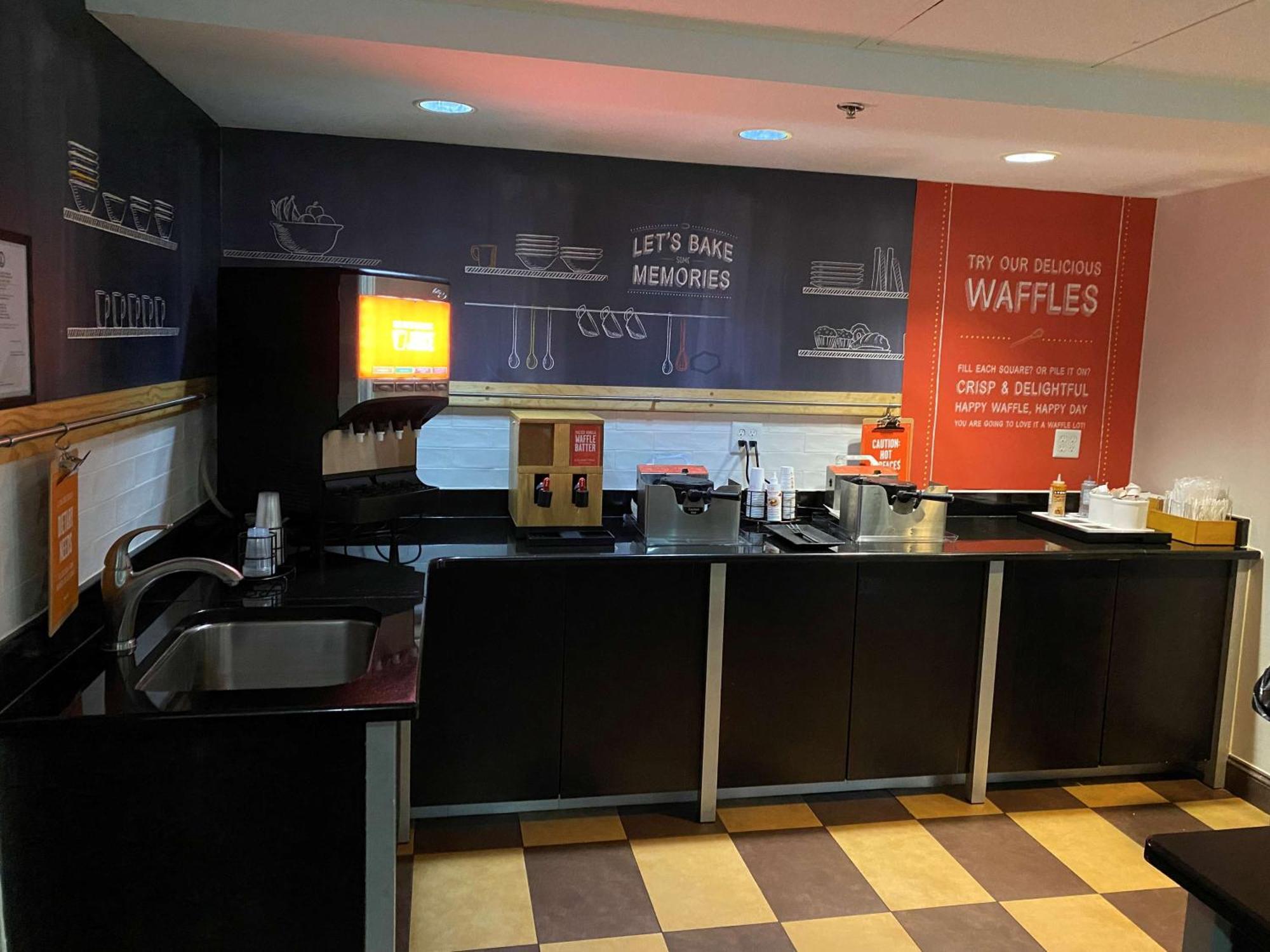 Hampton Inn Ft. Chiswell-Max Meadows Luaran gambar