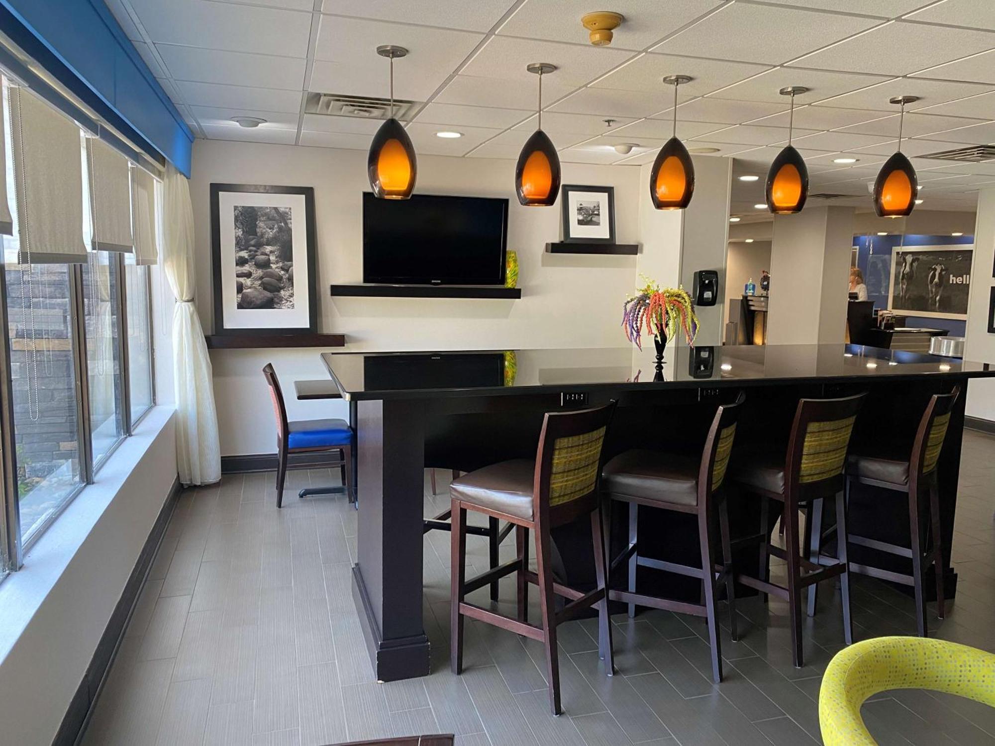 Hampton Inn Ft. Chiswell-Max Meadows Luaran gambar