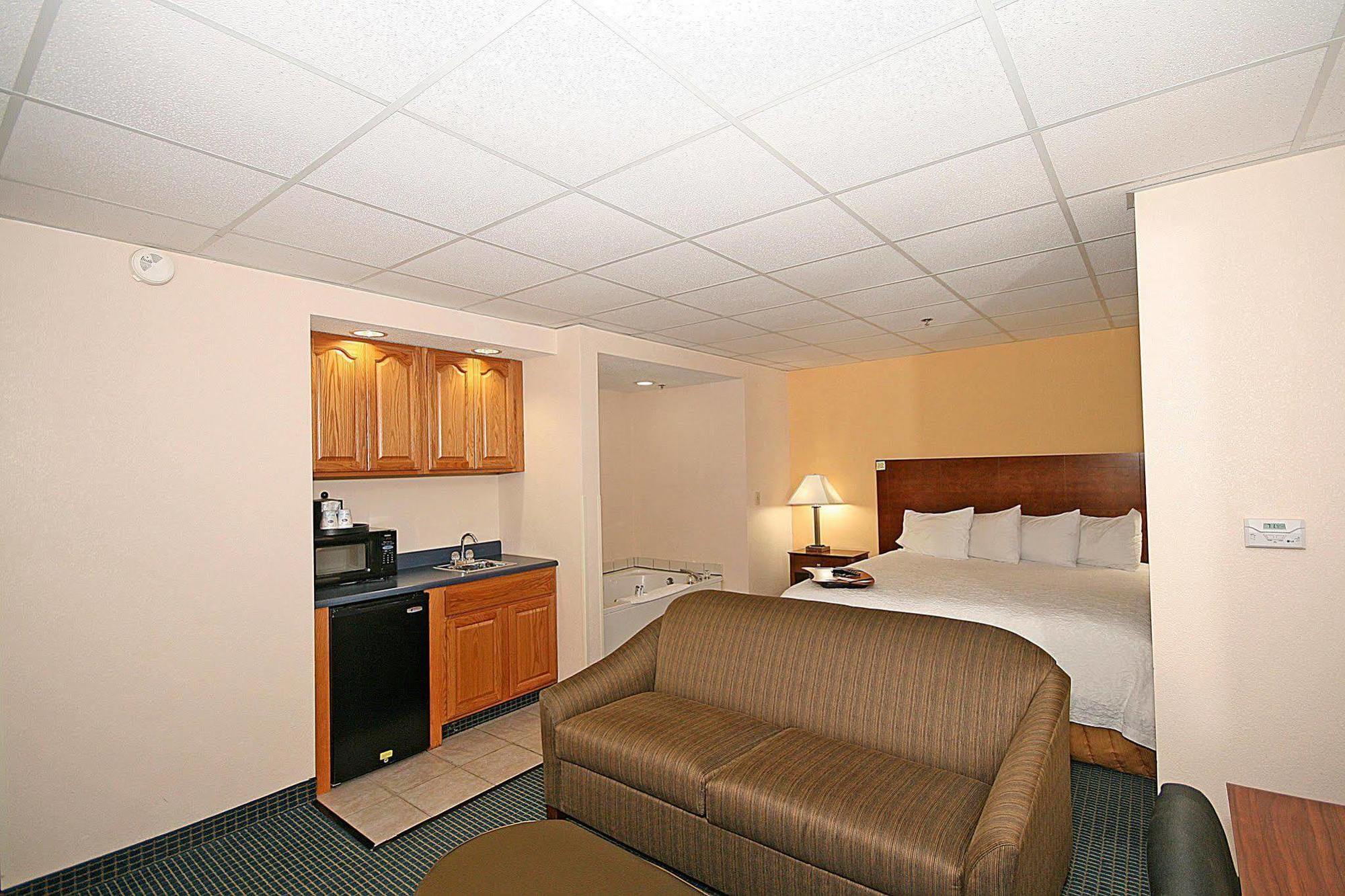 Hampton Inn Ft. Chiswell-Max Meadows Luaran gambar